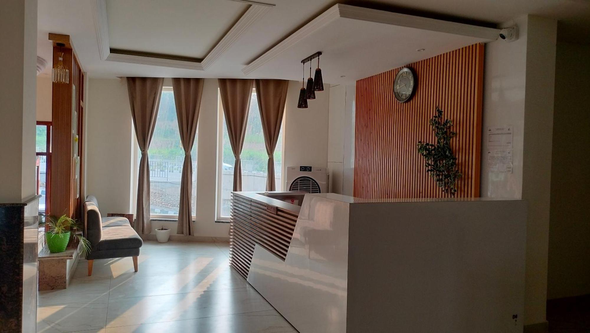 Govind Sagar View Hotel & Restaurant Bilaspur  Εξωτερικό φωτογραφία