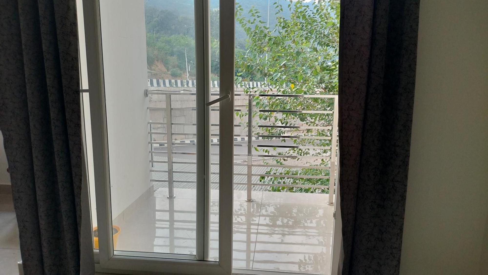 Govind Sagar View Hotel & Restaurant Bilaspur  Εξωτερικό φωτογραφία